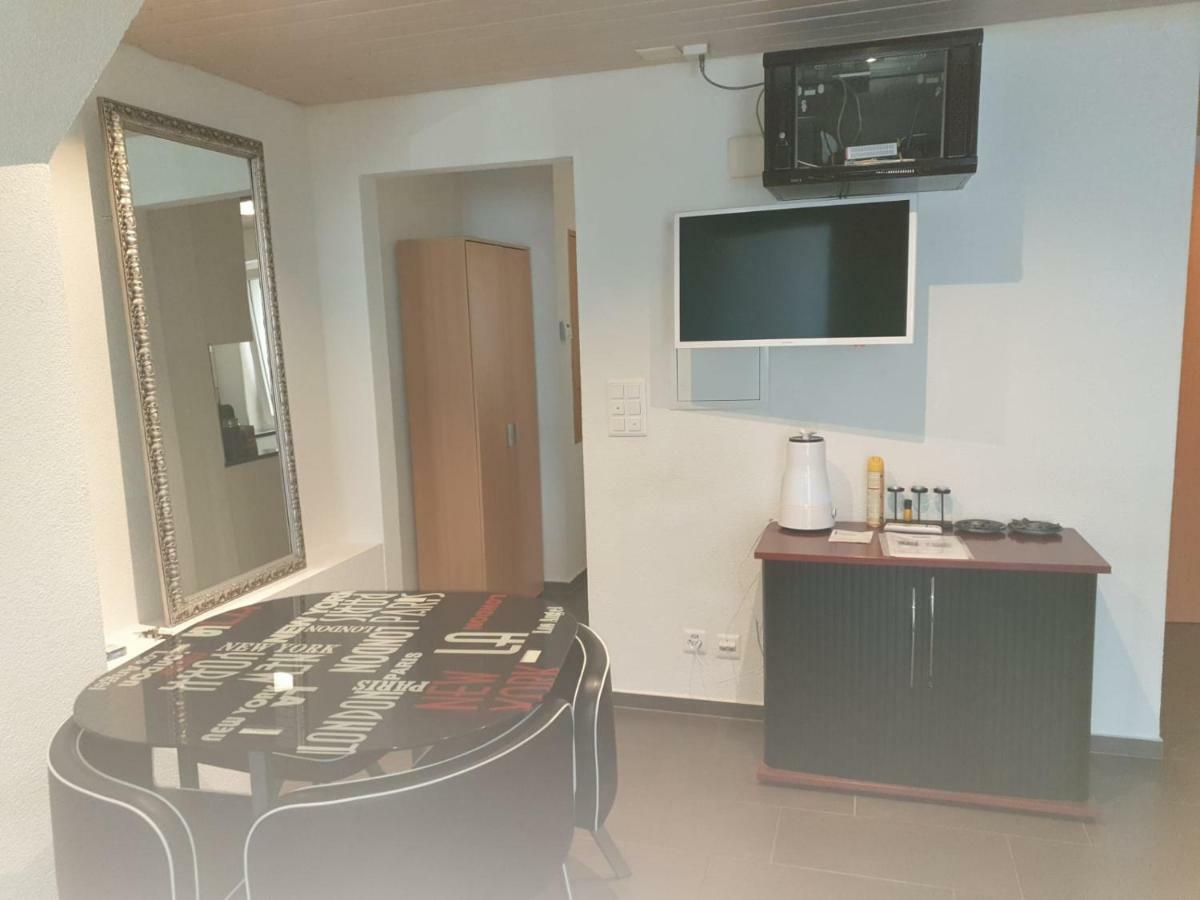 Grosses Apartement 2 Schlafzimmer am Bodensee Arbon Exterior foto